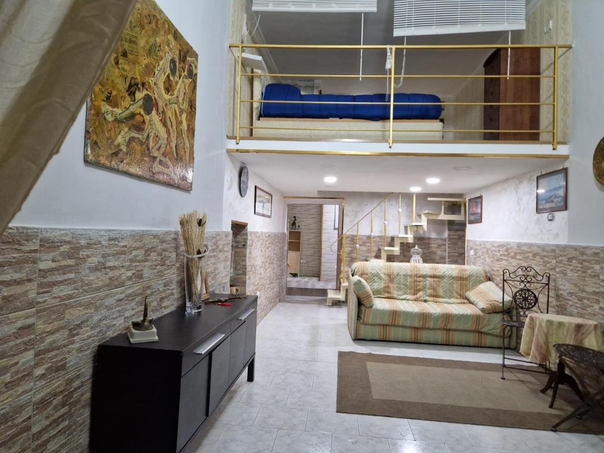 Nun C'E Penza Apartman Nápoly Kültér fotó