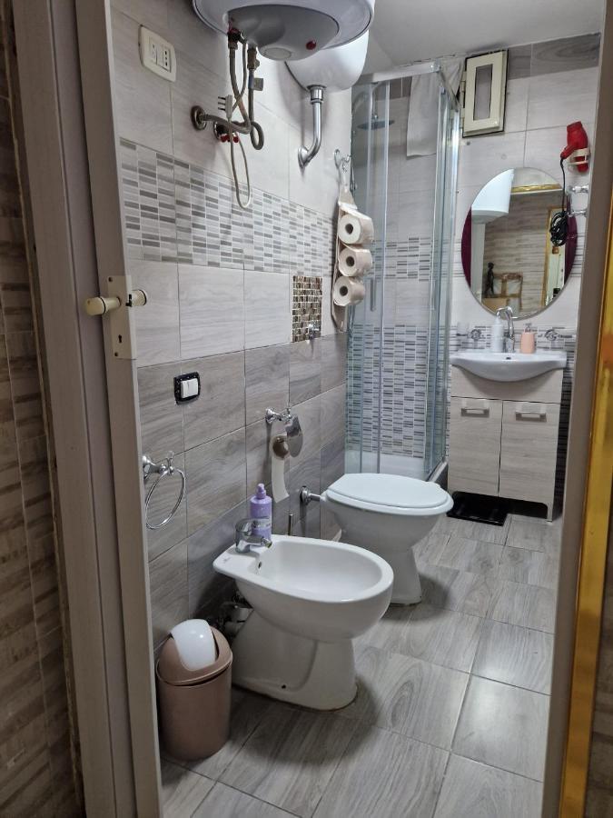 Nun C'E Penza Apartman Nápoly Kültér fotó